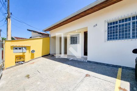 Casa para alugar com 250m², 3 quartos e 3 vagas Casa para alugar com 250m², 3 quartos e 3 vagasGaragem