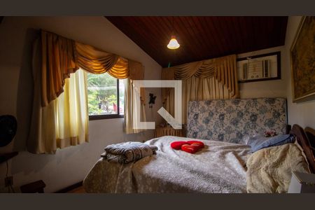 Casa de condomínio à venda com 500m², 6 quartos e 2 vagas Casa de condomínio à venda com 500m², 6 quartos e 2 vagasSuíte