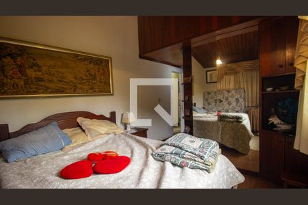 Casa de condomínio à venda com 500m², 6 quartos e 2 vagas Casa de condomínio à venda com 500m², 6 quartos e 2 vagasSuíte