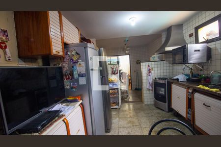 Casa de condomínio à venda com 500m², 6 quartos e 2 vagas Casa de condomínio à venda com 500m², 6 quartos e 2 vagasCozinha