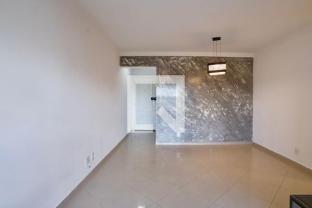 Apartamento para alugar com 68m², 3 quartos e 1 vagaSala