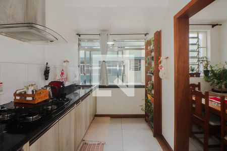 Apartamento para alugar com 68m², 2 quartos e 1 vagaCozinha e Área de Serviço