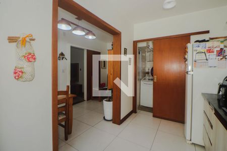 Apartamento para alugar com 68m², 2 quartos e 1 vagaCozinha e Área de Serviço