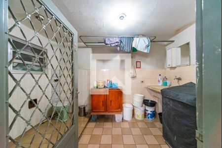 Casa à venda com 120m², 3 quartos e 1 vaga Casa à venda com 120m², 3 quartos e 1 vagaBanheiro de serviço