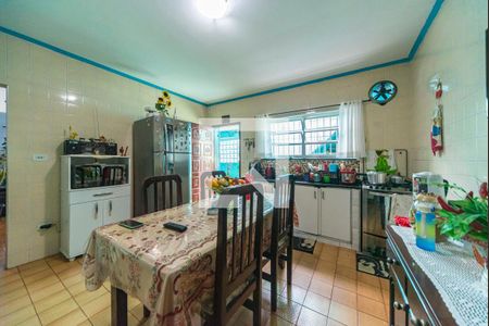 Casa à venda com 120m², 3 quartos e 1 vaga Casa à venda com 120m², 3 quartos e 1 vagaCozinha