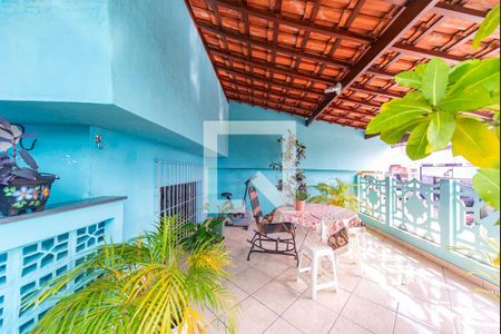 Casa à venda com 120m², 3 quartos e 1 vaga Casa à venda com 120m², 3 quartos e 1 vagaÁrea externa