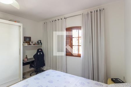 Casa à venda com 146m², 3 quartos e 3 vagas Casa à venda com 146m², 3 quartos e 3 vagasQuarto 2