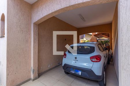 Casa à venda com 146m², 3 quartos e 3 vagas Casa à venda com 146m², 3 quartos e 3 vagasGaragem