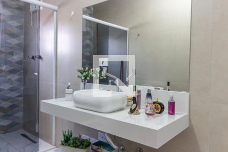 Casa à venda com 146m², 3 quartos e 3 vagas Casa à venda com 146m², 3 quartos e 3 vagasBanheiro Suíte