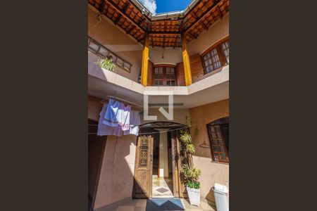 Casa à venda com 146m², 3 quartos e 3 vagas Casa à venda com 146m², 3 quartos e 3 vagasÁrea de Serviço / Quintal