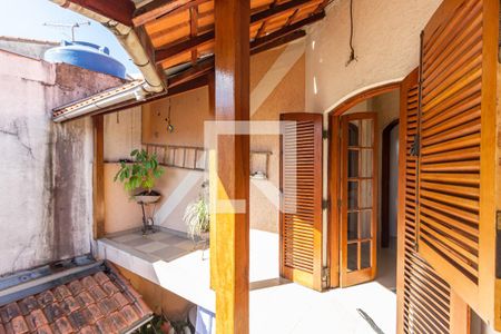 Casa à venda com 146m², 3 quartos e 3 vagas Casa à venda com 146m², 3 quartos e 3 vagasSacada