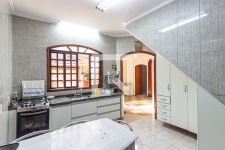 Casa à venda com 146m², 3 quartos e 3 vagas Casa à venda com 146m², 3 quartos e 3 vagasCozinha