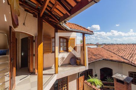 Casa à venda com 146m², 3 quartos e 3 vagas Casa à venda com 146m², 3 quartos e 3 vagasSacada