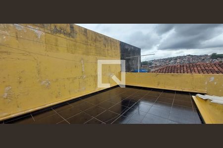 Casa à venda com 100m², 1 quarto e 1 vaga Casa à venda com 100m², 1 quarto e 1 vagaTerraço