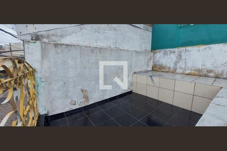 Casa à venda com 100m², 1 quarto e 1 vaga Casa à venda com 100m², 1 quarto e 1 vagaQuintal