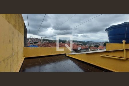 Casa à venda com 100m², 1 quarto e 1 vaga Casa à venda com 100m², 1 quarto e 1 vagaTerraço
