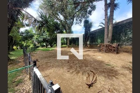 Casa de condomínio à venda com 128m², 3 quartos e 2 vagas Casa de condomínio à venda com 128m², 3 quartos e 2 vagasEspaço pet