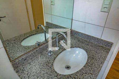 Apartamento para alugar com 202m², 4 quartos e 3 vagasBanheiro