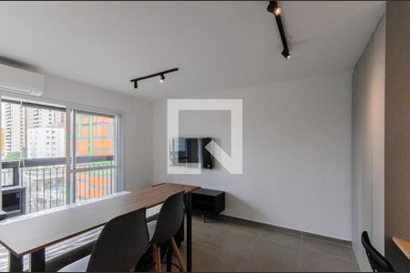 Studio para alugar com 30m², 1 quarto e sem vagaSala/Quarto