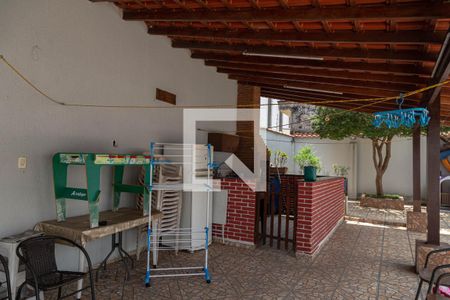 Casa para alugar com 400m², 4 quartos e 5 vagas Casa para alugar com 400m², 4 quartos e 5 vagasÁrea comum