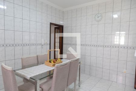 Casa para alugar com 400m², 4 quartos e 5 vagas Casa para alugar com 400m², 4 quartos e 5 vagasCozinha