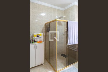 Casa para alugar com 400m², 4 quartos e 5 vagas Casa para alugar com 400m², 4 quartos e 5 vagasBanheiro 2