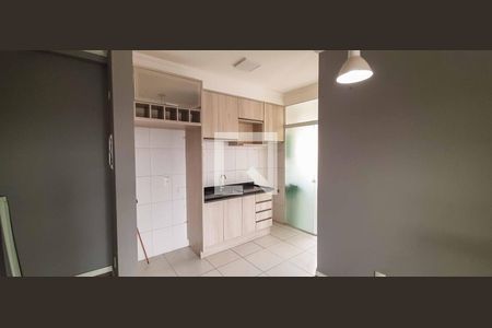 Apartamento à venda com 60m², 2 quartos e 1 vaga Apartamento à venda com 60m², 2 quartos e 1 vagaCozinha