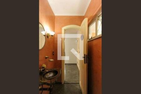 Casa à venda com 220m², 3 quartos e 3 vagas Casa à venda com 220m², 3 quartos e 3 vagasFoto 03