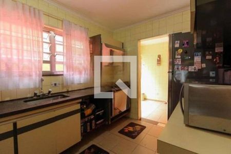 Casa à venda com 220m², 3 quartos e 3 vagas Casa à venda com 220m², 3 quartos e 3 vagasFoto 30