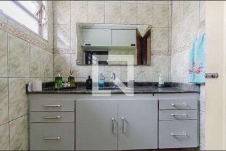 Casa à venda com 300m², 4 quartos e 3 vagasBanheiro 1