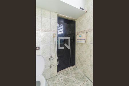 Casa à venda com 300m², 4 quartos e 3 vagasBanheiro 1