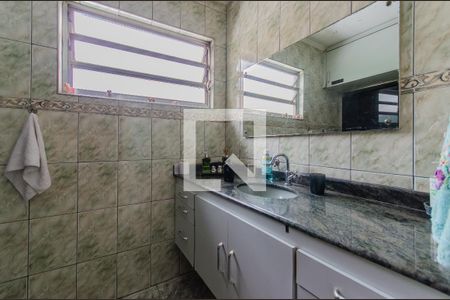 Casa à venda com 300m², 4 quartos e 3 vagasBanheiro 1