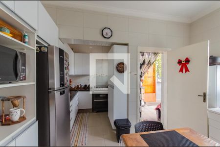 Casa à venda com 300m², 4 quartos e 3 vagasCozinha