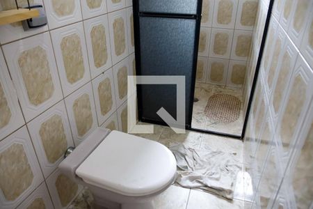 Casa à venda com 260m², 6 quartos e 2 vagas Casa à venda com 260m², 6 quartos e 2 vagasBanheiro 2