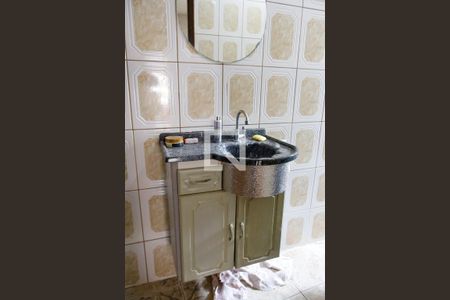 Casa à venda com 260m², 6 quartos e 2 vagas Casa à venda com 260m², 6 quartos e 2 vagasBanheiro