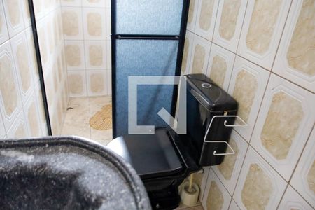 Casa à venda com 260m², 6 quartos e 2 vagas Casa à venda com 260m², 6 quartos e 2 vagasBanheiro