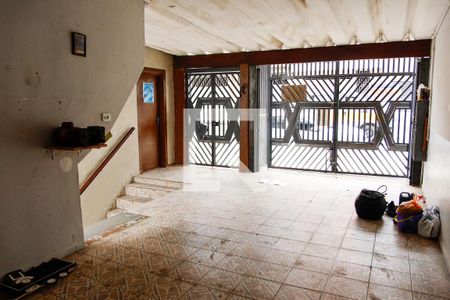 Casa à venda com 260m², 6 quartos e 2 vagas Casa à venda com 260m², 6 quartos e 2 vagasGaragem