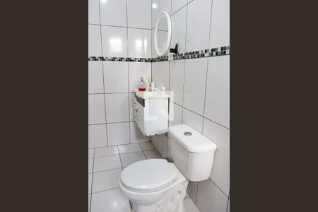 Casa à venda com 260m², 6 quartos e 2 vagas Casa à venda com 260m², 6 quartos e 2 vagasBanheiro 3