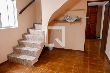 Casa à venda com 260m², 6 quartos e 2 vagas Casa à venda com 260m², 6 quartos e 2 vagasCozinha