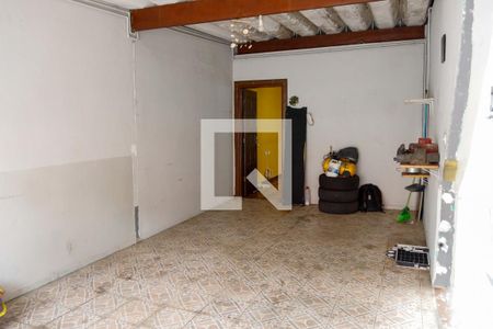 Casa à venda com 260m², 6 quartos e 2 vagas Casa à venda com 260m², 6 quartos e 2 vagasGaragem