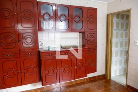 Casa à venda com 260m², 6 quartos e 2 vagas Casa à venda com 260m², 6 quartos e 2 vagasCozinha