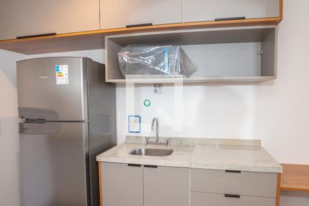 Cozinha de kitnet/studio para alugar com 1 quarto, 26m² em Perdizes, São Paulo