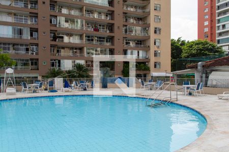 Apartamento à venda com 145m², 2 quartos e 1 vagaÁrea comum - Piscina