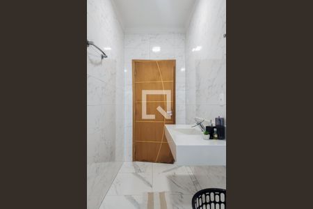 Casa à venda com 366m², 3 quartos e 8 vagasBanheiro Social