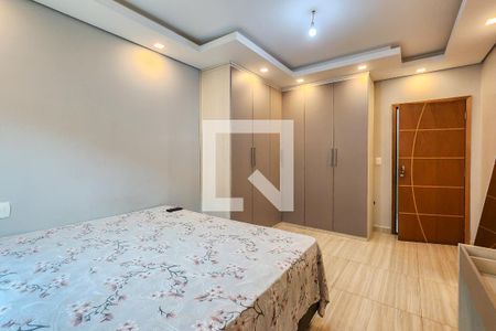 Casa à venda com 366m², 3 quartos e 8 vagasQuarto 2