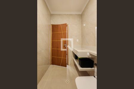 Casa à venda com 366m², 3 quartos e 8 vagasBanheiro da Suíte