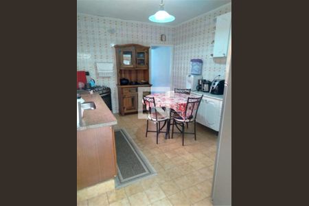 Casa à venda com 120m², 4 quartos e 2 vagas