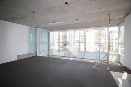 Apartamento à venda com 200m², 2 quartos e 3 vagasQuarto