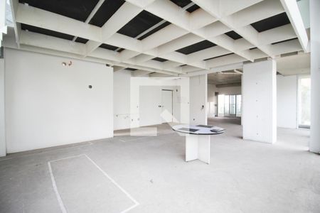 Sala de apartamento à venda com 2 quartos, 200m² em Jardim Paulistano, São Paulo