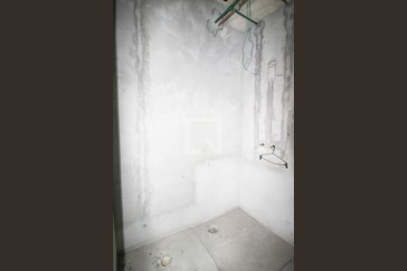 Apartamento à venda com 200m², 2 quartos e 3 vagasBanheiro 1 da Suíte